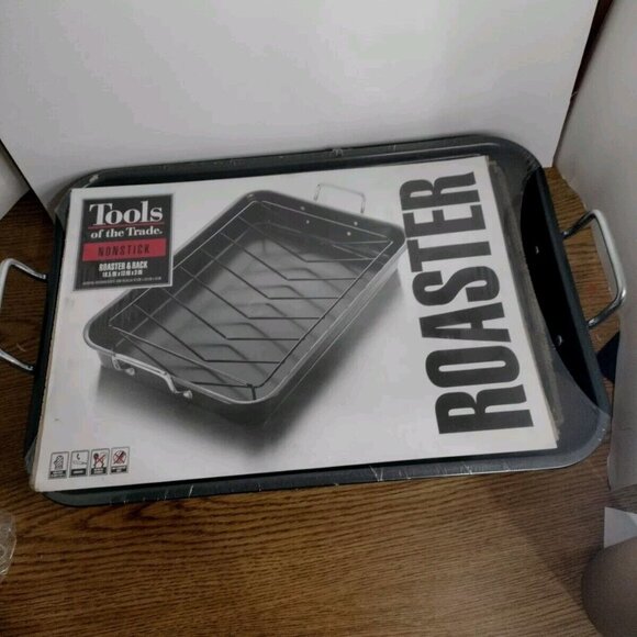 Tool Of The Trade Nonstick Roaster W/Rack New 18.5x13x3 W/Handles - Picture 2 of 6